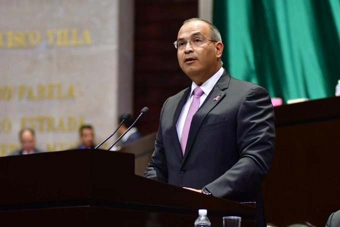 El ex director de Pemex, Carlos Treviño Medina en imagen de archivo. Foto tomada de la cuenta de Twitter @Mx_Diputados