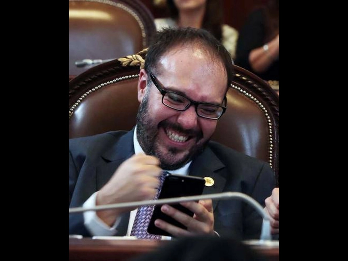 El legislador federal por el PT, cuando era asambleísta en 2017 por el PRD, en sus épocas felices. Foto 'La Jornada'