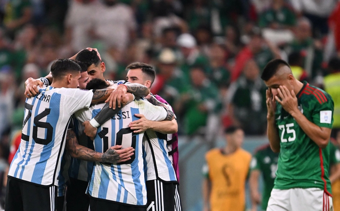 Argentina derrotó 2-0 a México en la fase de grupos del Mundial de Qatar. Foto Afp