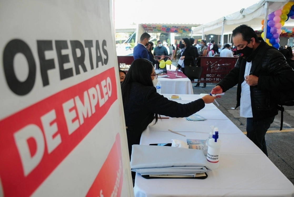 La Feria Nacional de Empleo para la Inclusión Laboral en el deportivo La Joya, alcaldía Tlalpan. Foto Cuartoscuro / Archivo
