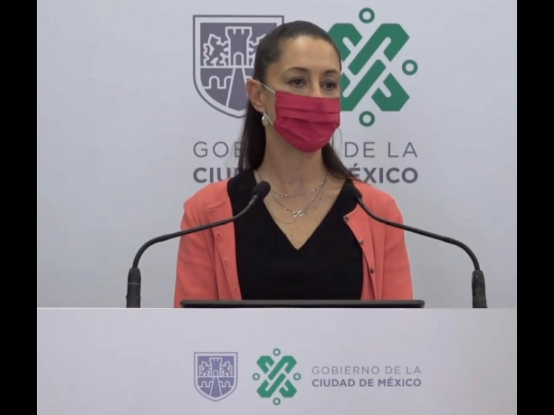 El gobierno capitalino distribuirá paquetes alimentarios a los estudiantes de educación básica del programa Mi Beca para Empezar, informó Claudia Sheinbaum. Imagen tomada de la transmisión en vivo a través del Twitter de @Claudiashein