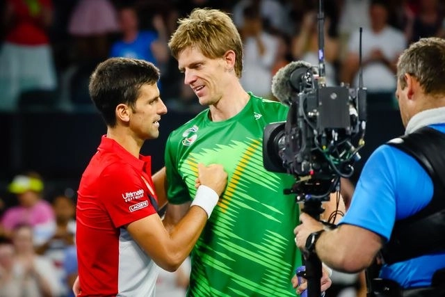 Novak Djokovic derrotó a Kevin Anderson en la Copa ATP, que se juega en Brisbane, Australia. Foto Afp