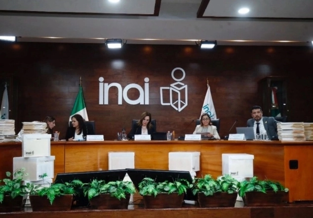 Los integrantes del Pleno del Inai firmaron un pronunciamiento contra la denuncia presentada por la FMF. Foto Cristina Rodríguez / archivo 