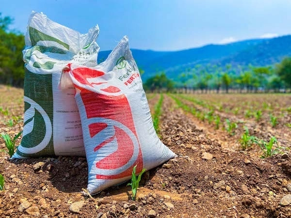 La cotización promedio de los alimentos y fertilizantes en los mercados internacionales se disparó 17.7 y 50.5 por ciento, respectivamente, durante los primeros cuatro meses del año. Foto cortesía Sader / Archivo 
