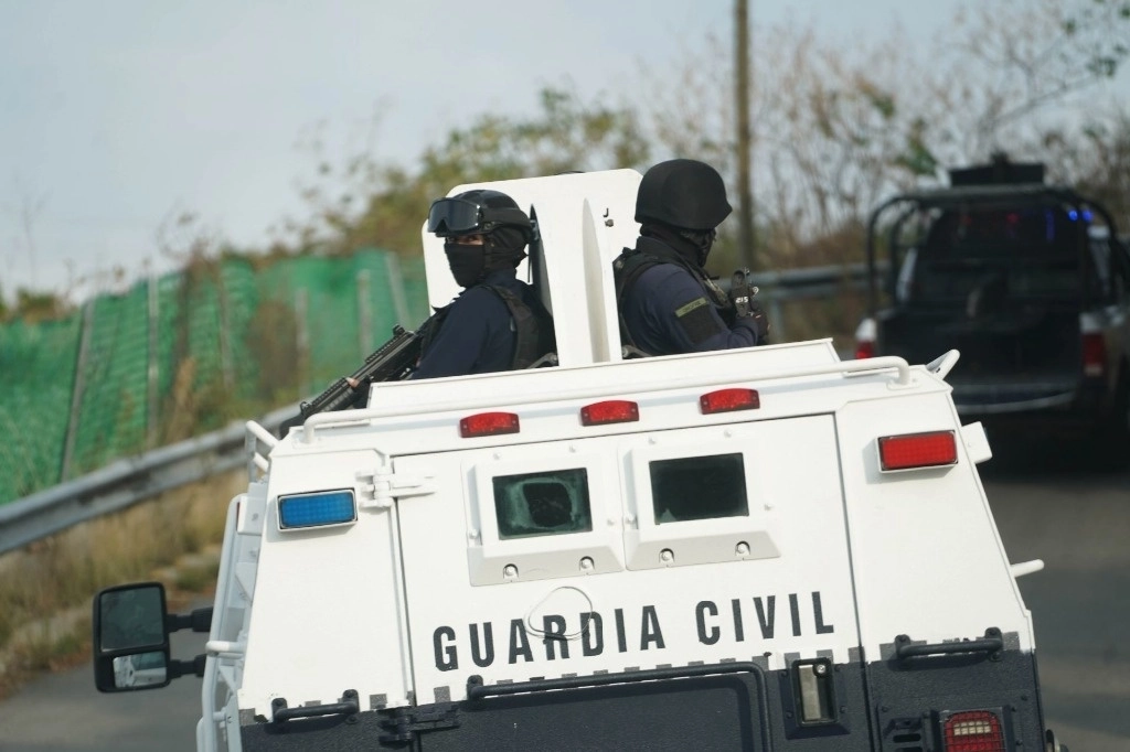 Elementos de la Guardia Civil durante un operativo de seguridad. Foto Cuartoscuro / Archivo