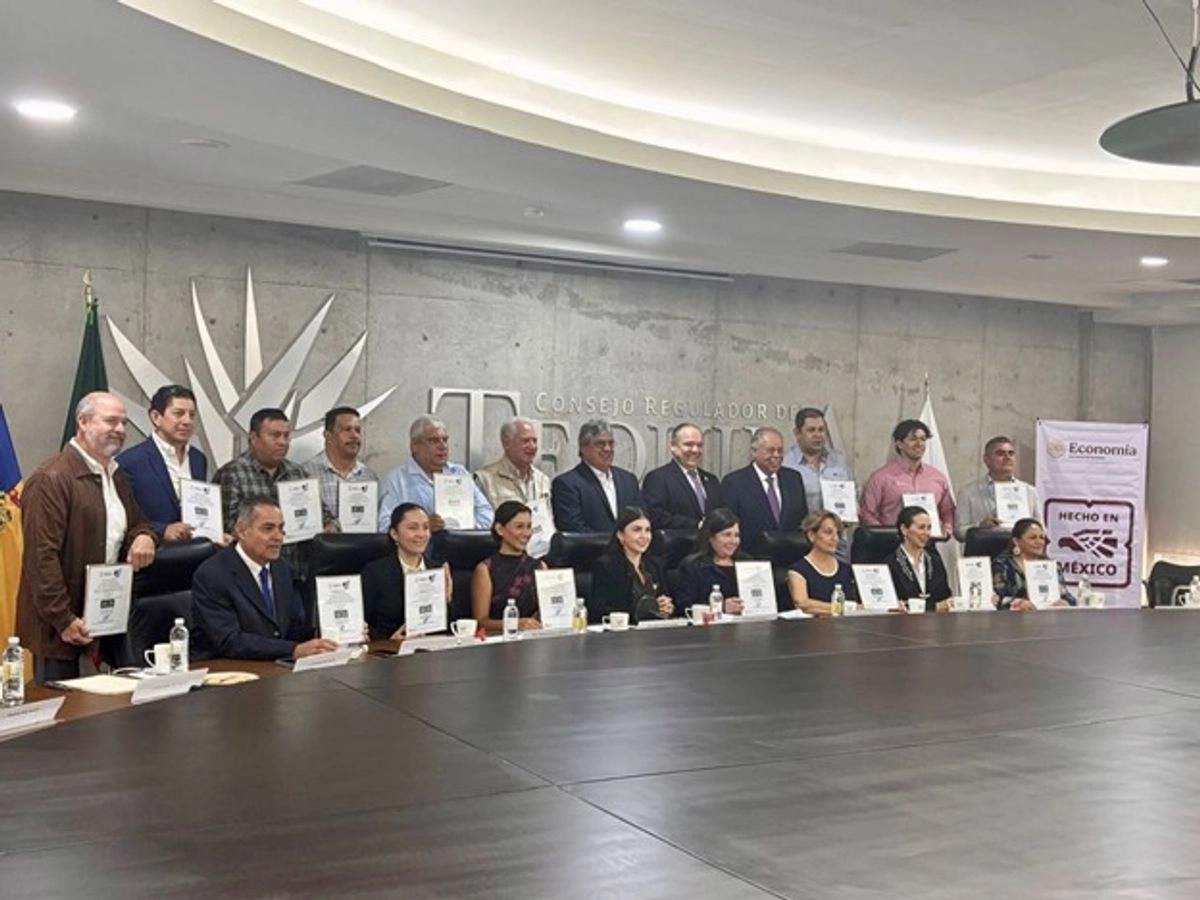 Se trabaja para que empresas productoras de Tequila logren su certificación. Foto 