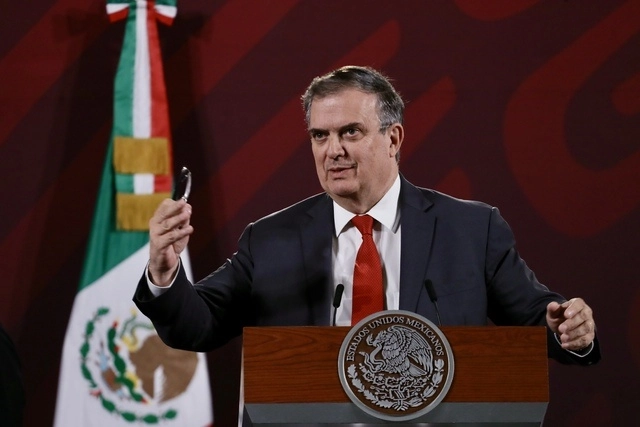 El canciller Marcelo Ebrard durante conferencia matutina. Foto Roberto García