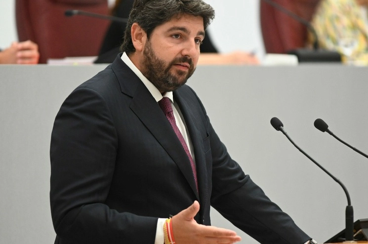 Fernando López Miras fue relegido como presidente del Gobierno de Murcia, esta vez en alianza con el partido de extrema derecha, Vox. Foto Europa Press / Archivo