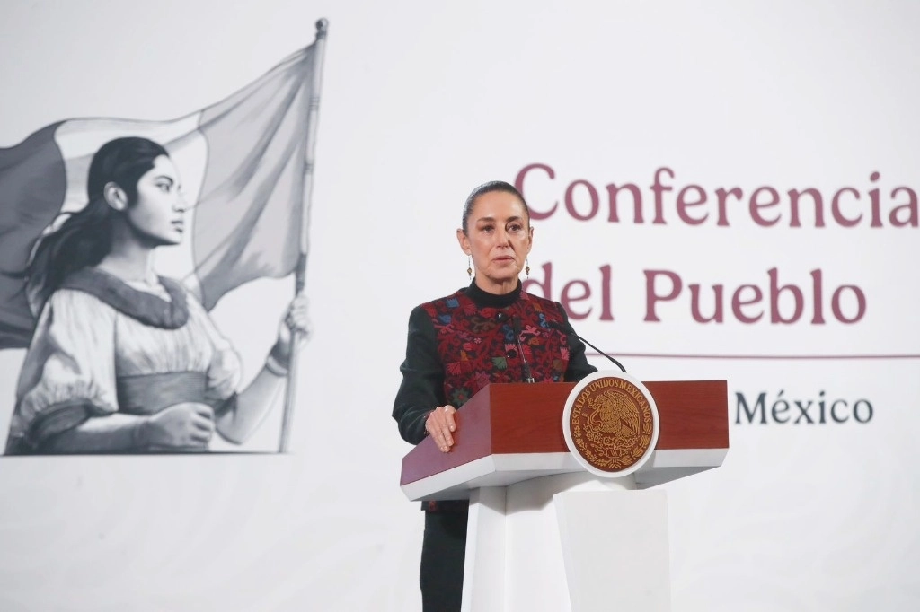 La Presidenta de México, Claudia Sheinbaum, durante su conferencia matutina en el Salón Tesorería del Palacio Nacional, en la Ciudad de México, el 8 de enero de 2025. Foto Cristina Rodríguez