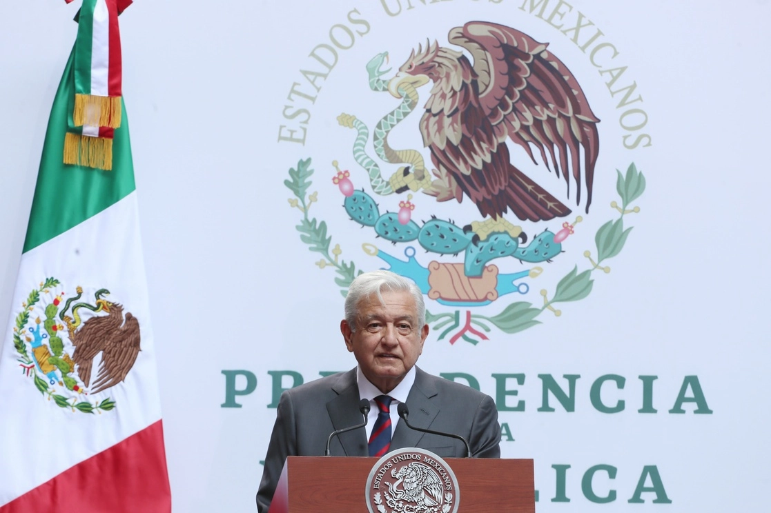 El presidente Andrés Manuel López Obrador durante el informe 100 Días, Cuarto Año de Gobierno. Foto Roberto García Ortiz 