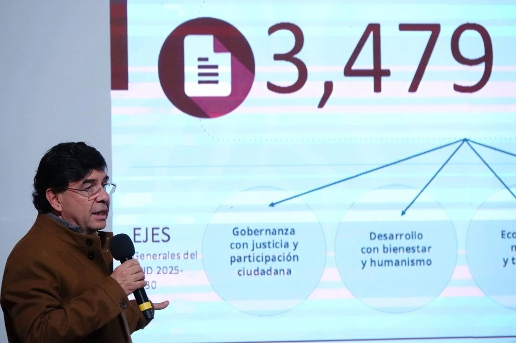 Jesús Ramírez Cuevas, coordinador de Asesores de la Presidencia de la República, dio detalles sobre los foros organizador para exponer a la población las acciones del Plan Nacional de Desarrollo. Foto Cuartoscuro 