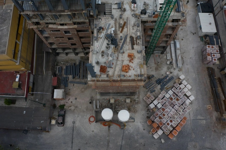 Reconstrucción de los edificios de Osa Mayor, afectados durante el sismo de 2017. Foto Cuartoscuro / Archivo