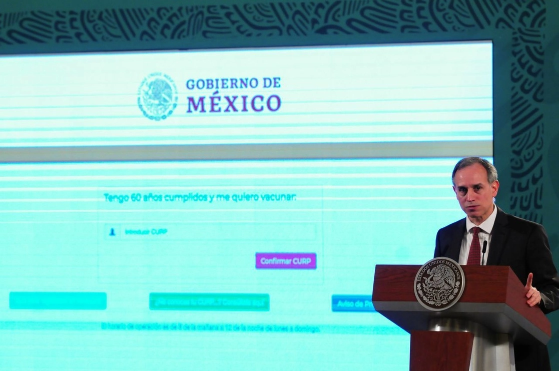 El subsecretario de Prevención y Promoción de la Salud, Hugo López-Gatell Ramírez, durante la conferencia matutina en Palacio Nacional, en la Ciudad de México, el 3 de febrero de 2021. Foto Cuartoscuro
