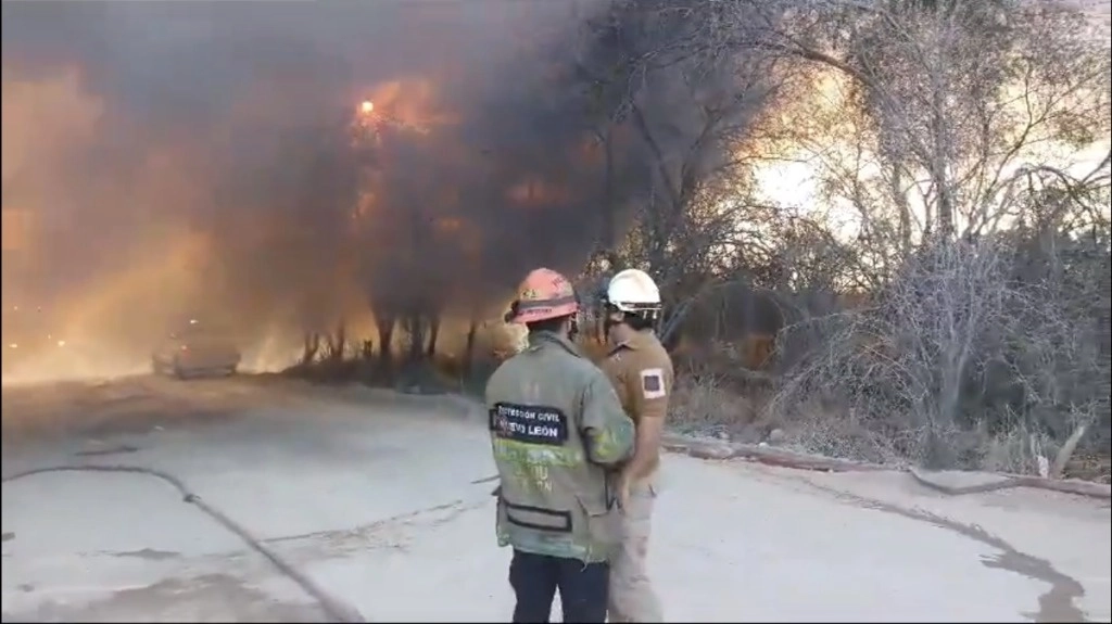 El corralón del municipio de El Carmen, NL, se encuentra en el kilómetro siete de la carretera a Monclova. Foto Tomada del video publicado en X @PC_NuevoLeon