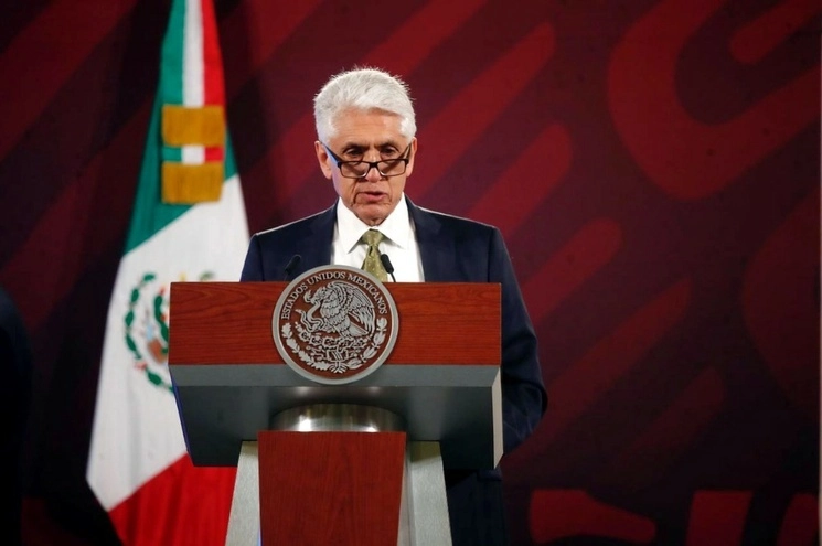El director general de la Conagua, Germán Martínez Santoyo, durante la conferencia presidencial matutina en Palacio Nacional, en la Ciudad de México, el 31 de mayo de 2023. Foto Cristina Rodríguez
