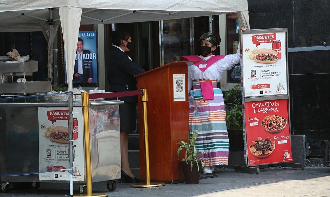 Un restaurante ubicado en el Centro Histórico de la Ciudad de México. Foto María Luisa Severiano / Archivo