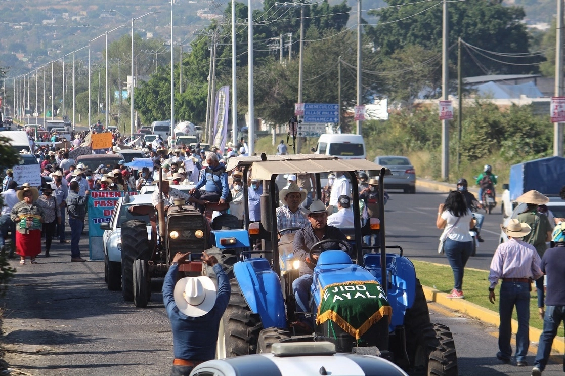 Protesta de campesinos contra el Proyecto Integral Morelos. Foto Rubicela Morelos / Archivo