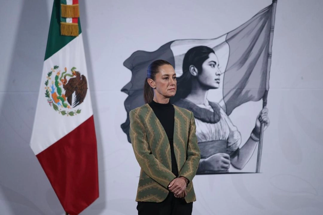 La presidenta Claudia Sheinbaum durante su conferencia matutina en Palacio Nacional, en la Ciudad de México, el 15 de abril de 2025. 