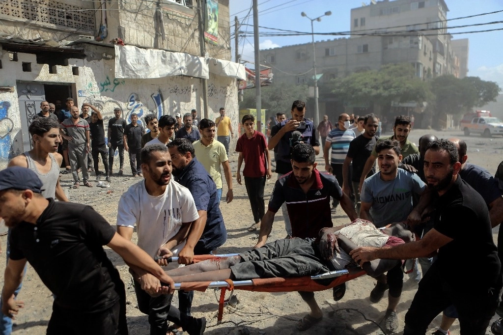 De acuerdo, con el presidente colombiano, EU tiene el poder de frenar la masacre en la franja de Gaza, donde ya suman 2 mil 670 muertos. Foto Ap