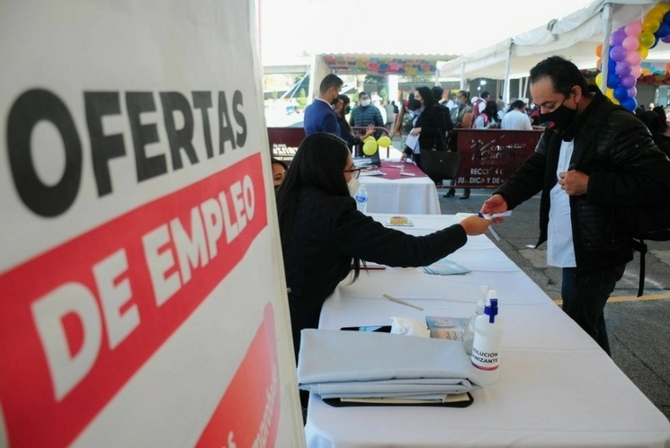 La Feria Nacional de Empleo para la Inclusión Laboral en el deportivo La Joya, alcaldía Tlalpan. Foto Cuartoscuro / Archivo