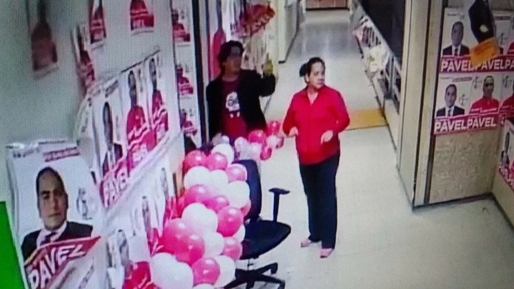 Miguel Ángel Ramírez Estrada, candidato de la planilla naranja, denunció que el candidato de la planilla roja, Marcos Pavel Ramírez Acevedo, inició proselitismo desde hace un año, apoyado por la actual secretaria general Amparo Rosas Hernández. Foto ‘La Jornada’