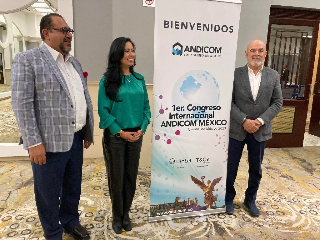 Durante la presentación del Congreso Internacional TIC Andicom-México, evento que se espera reúna a unas 300 empresas de tecnología e innovación, el 21 de marzo de 2023. Foto Bertha Teresa Ramírez 
