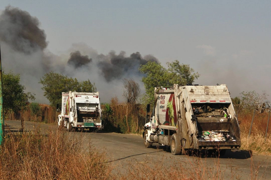 La zona afectada se encuentra dentro de los terrenos deshabitados del Bordo, justo a la altura del basurero municipal; sin embargo, el gobierno local informó que las llamas sólo consumieron pastizales.