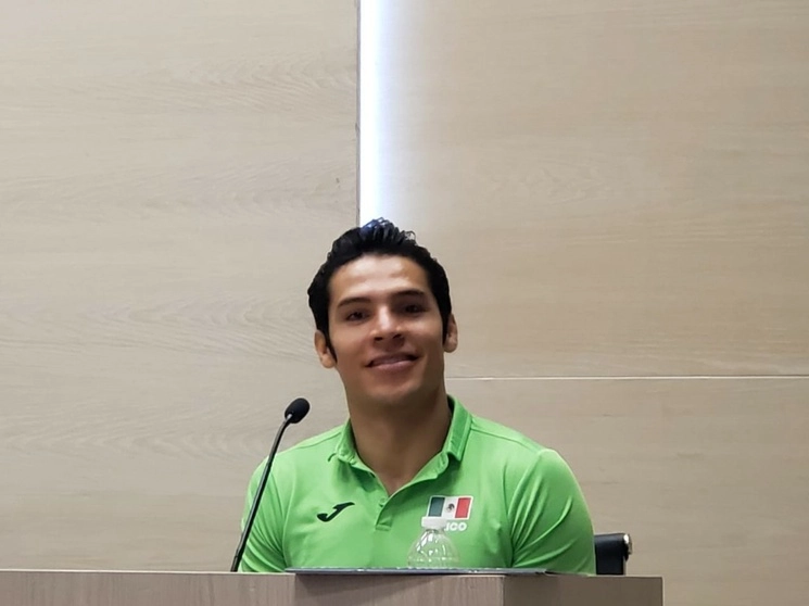 También fue campeón mundial en 2011 y 2014. Por sus logros, fue ganador del Premio Nacional de Deportes 2014. Foto @CONADE