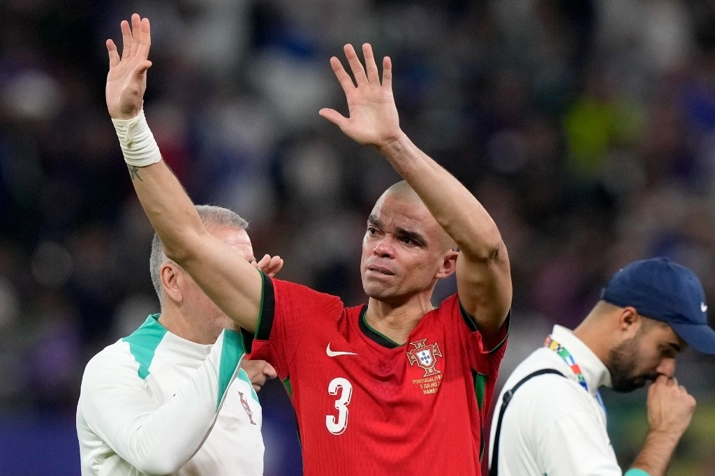 El jugador portugués se retira después de una larga carrera sembrada de triunfos. Foto Ap 