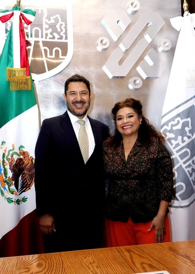 Martí Batres y Clara Brugada durante la reunión. Foto Gobierno de la CDMX