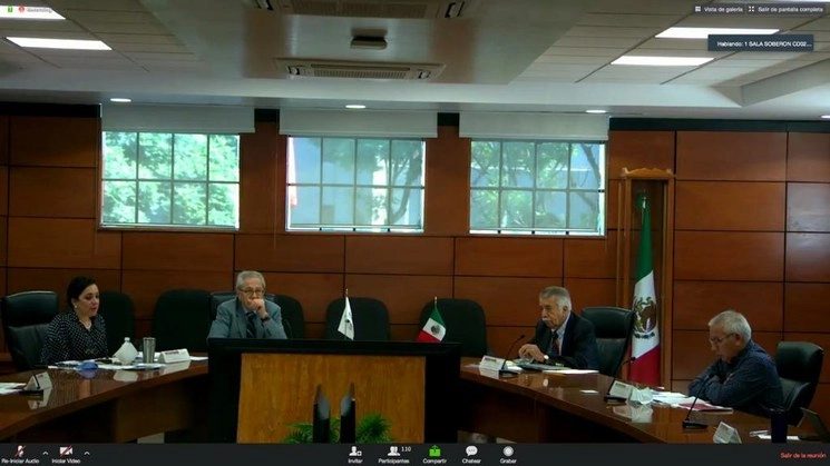 Encabezan la reunión el secretario de Salud, Jorge Alcocer Varela; la secretaria técnica del organismo, María Eugenia Lozano Torres, y participan los secretarios de Salud de los estados y autoridades de todo el sector. Foto tomada del Twitter de @SSalud_mx