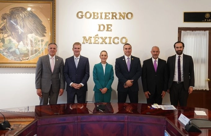 La reunión se realizó en Palacio Nacional. Foto tomada de la cuenta de X @Claudiashein
