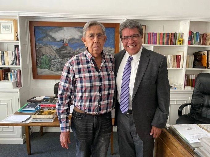 El senador de Morena Ricardo Monreal y el fundador del PRD Cuauhtémoc Cárdenas sostuvieron un encuentro este lunes. Foto @RicardoMonrealA
