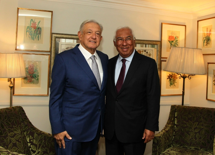 El presidente Andrés Manuel López Obrador sostuvo este domingo una reunión privada con el primer ministro de la República Portuguesa, António Luís Santos da Costa