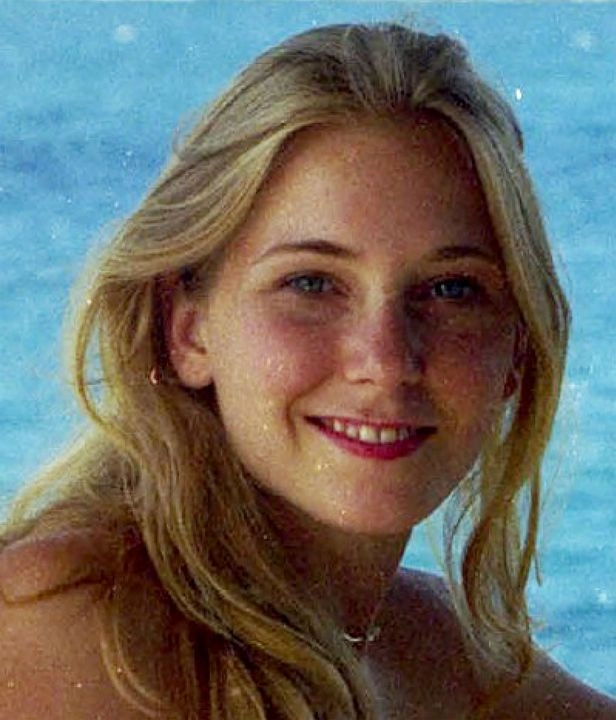 Una foto sin fecha, tomada en un lugar no revelado y publicada el 2 de diciembre de 2021 por el Tribunal de Distrito de los Estados Unidos para el Distrito Sur de Nueva York, muestra a Virginia Giuffre. Foto