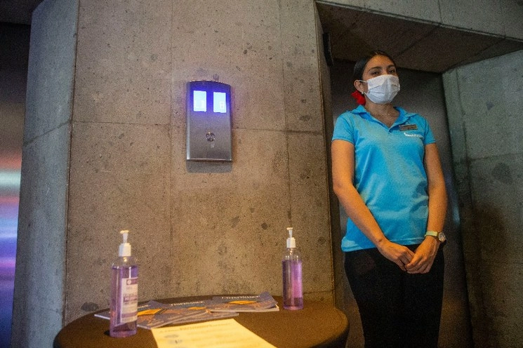 La Asociación de Bancos de México afirmó que durante la 83 Convención Bancaria, se tomaron todas las medidas de prevención e higiene. Foto José Carlo González / Archivo 