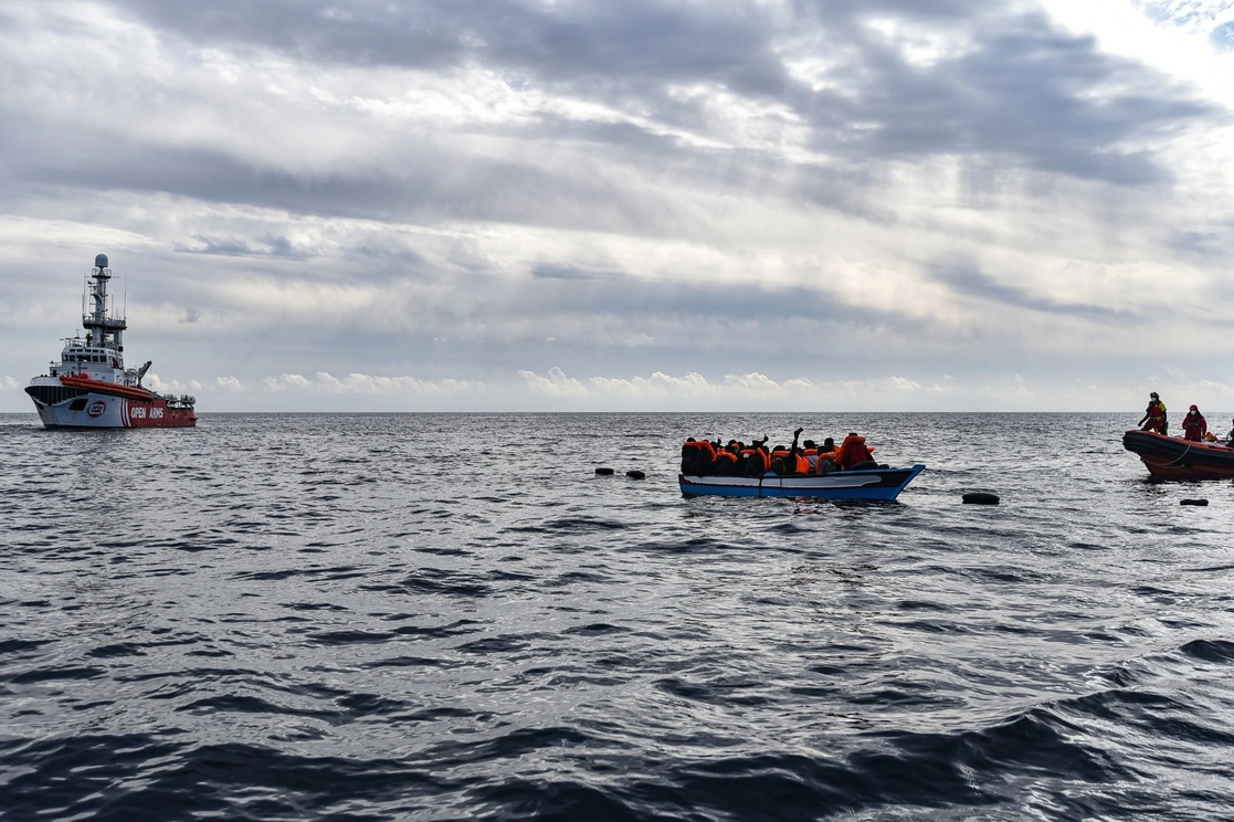 Diariamente barcos humanitarios rescatan a migrantes que buscan llegar a Europa. Foto Europa Press