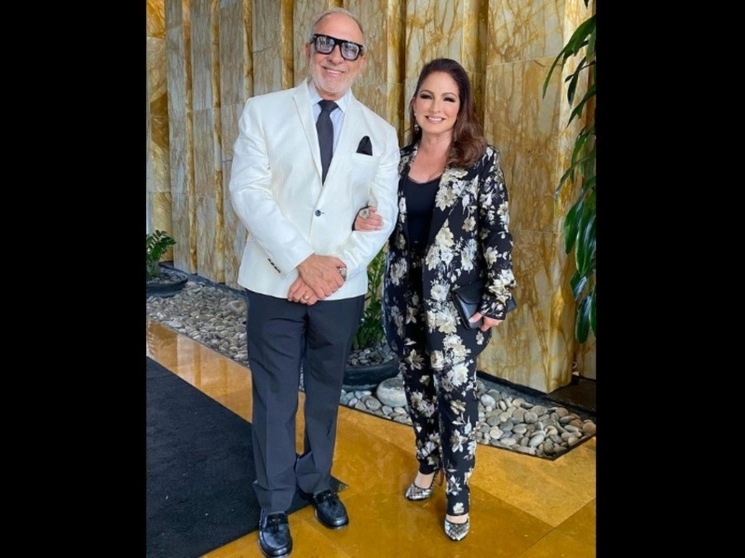 Gloria Estefan y Emilio Estefan, ganadores de Grammys y Grammys Latinos, serán reconocidos por la Asociación de la Industria Discográfica de EU. Foto tomada del Instagram @gloriaestefan / Archivo
