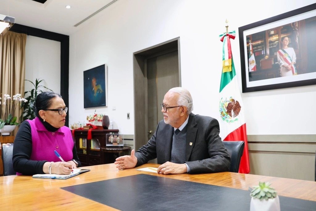 La Secretaria de Gobernación, Rosa Icela Rodríguez, se reunió con el gobernador de Nayarit, Miguel Ángel Navarro la tarde de este miércoles. Foto @rosaicela
