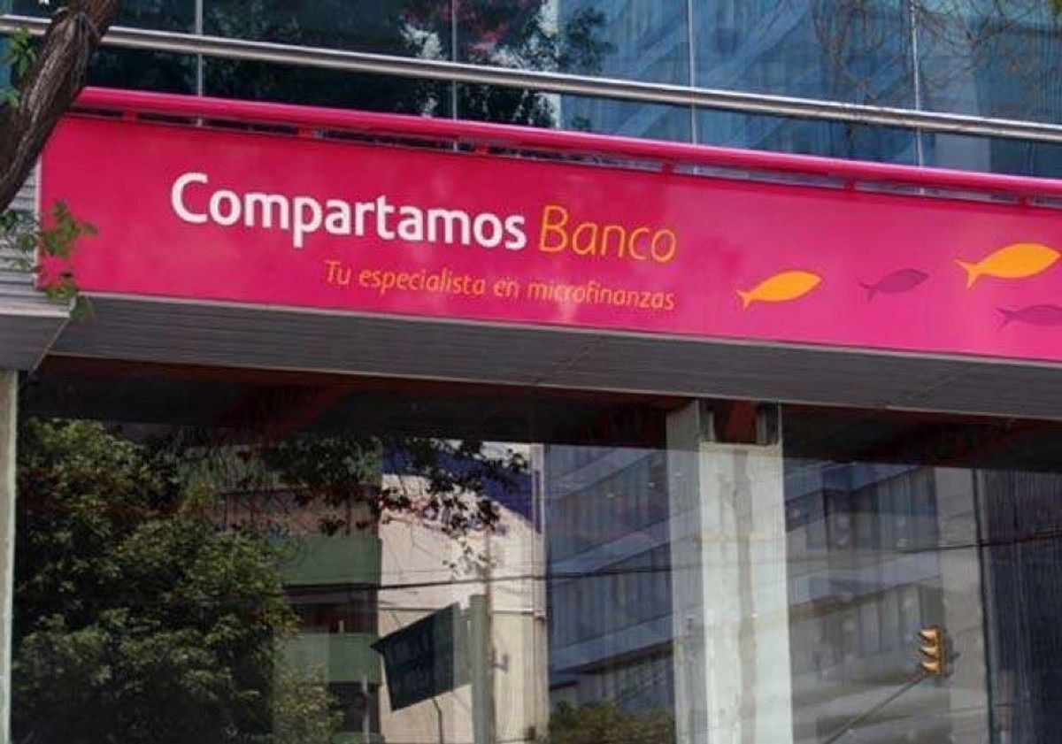 Sucursal de Compartamos Banco en imagen de archivo. Foto tomada de 