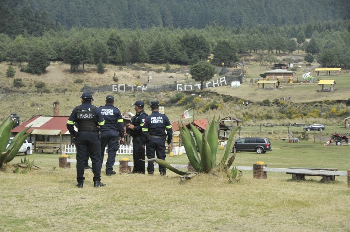 Elementos de la Secretaría de Seguridad del Estado de México realizan recorridos de vigilancia en La Marquesa, el 14 de abril de 2022. Foto tomada del Twitter de @SS_Edomex