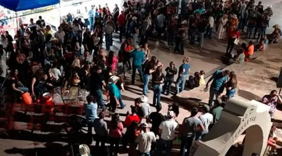 Una balacera registrada al final de la fiesta patronales, en Gran Morelos, Chihuahua, dejó un saldo de seis muertos y nueve heridos. Foto