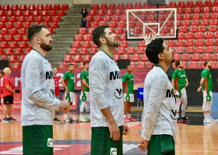 La selección mexicana de basquetbol hila siete juegos sin derrota en su gira de preparación con miras al Mundial. Foto Tomada del Twitter @mexbasquet
