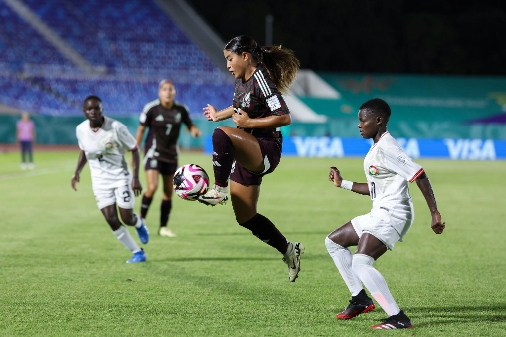 Las dirigidas por Jimena Rojas no ganaron un sólo enfrentamiento en el torneo. Foto tomada de X @Miseleccionfem.