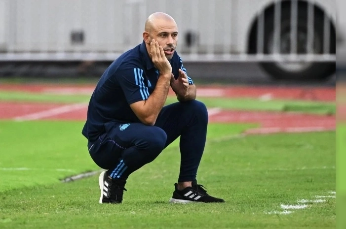 En el primero de los dos partidos de preparación entre ambas escuadras, los dirigidos por el ex jugador Javier Mascherano se adelantaron. Foto tomada de X