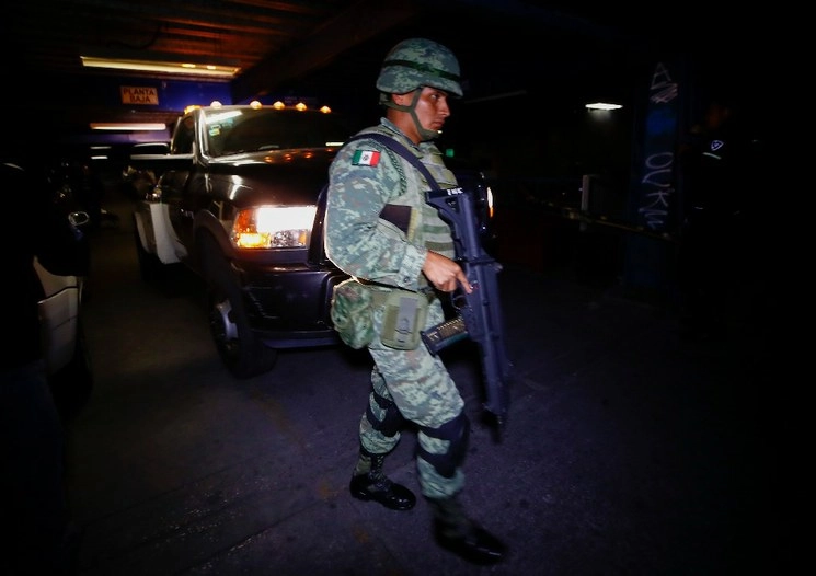 Elementos de la Guardia Nacional participaron en el operativo en Metepec, Estado de México. Foto Víctor Camacho/Archivo