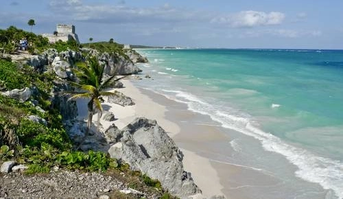Aspecto de la zona arqueológica de Tulum, Quintana Roo. Foto José Núñez / Archivo
