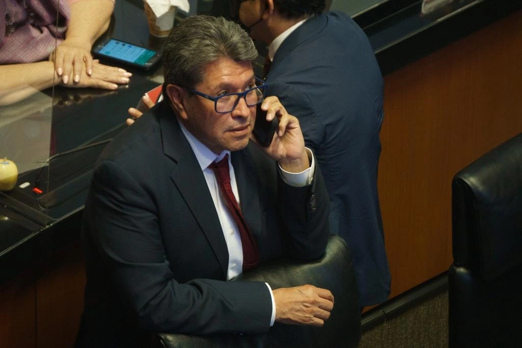 Ricardo Monreal durante la sesión ordinaria en el Senado de la República, Ciudad de México, el 15 de marzo de 2022. Foto Pablo Ramos