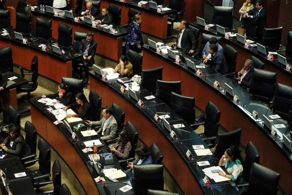 Senadores durante sesión ordinaria este 20 de noviembre de 2024. Foto Marco Peláez