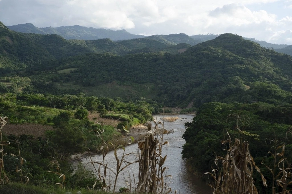 Habitantes de Pantelhó, Chiapas, acusaron a integrantes del grupo 'Los Herrera' de haber intentado derrumbar un puente con explosivos. Foto Cuartoscuro / Archivo
